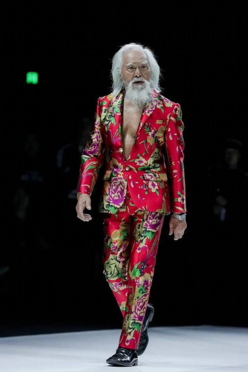 无量仙翁配音演员王德顺：89岁肌肉猛男的养成记