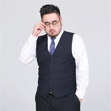 警惕网络“大号马甲”：一场流量与责任的博弈