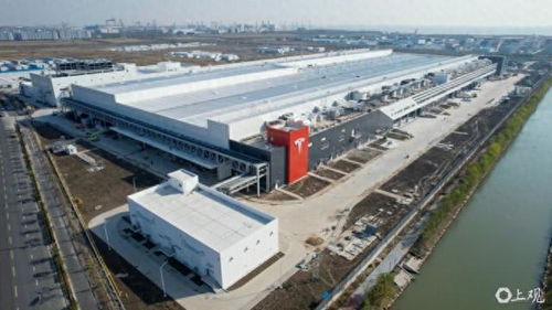 见证奇迹：特斯拉上海储能超级工厂正式投产