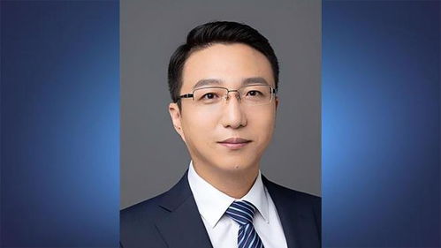 46岁律师侯杰因心梗离世：20天前还在领奖，生命无常令人唏嘘