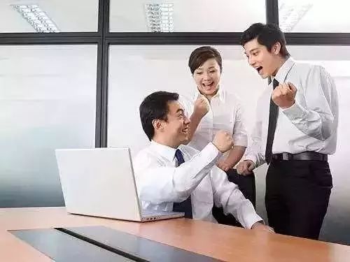 企业干涉员工婚姻状况？法律视角下的职场边界探讨