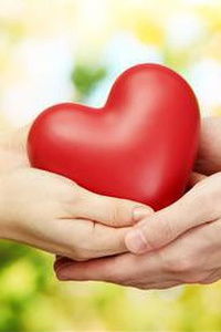 怎样通过与伴侣的沟通来加深对彼此的了解？