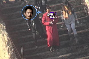 黄晓明携家人观游神，叶珂孕肚成全场焦点