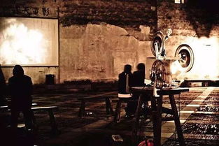 记忆里的露天电影：一场属于邻里间的文化盛宴