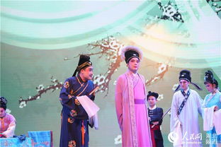 花鼓情缘：一位年轻人与传统文化的邂逅