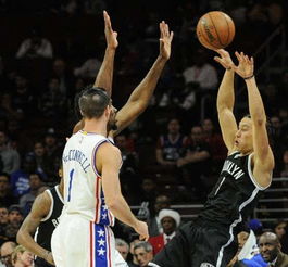 林书豪以主教练身份登场，从球员到教练的华丽转身