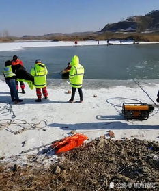 专业人士提醒：砸冰捞鱼虽诱人，但危险性不可忽视