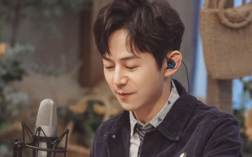 何炅在《难哄》中的特别客串：一场温暖与智慧的碰撞