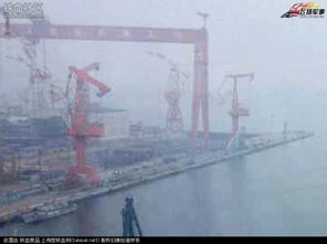 目击者视角：撞船后的“杜鲁门”号航母首次曝光