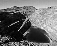 美国索要乌克兰50%稀土矿所有权：真相与思考