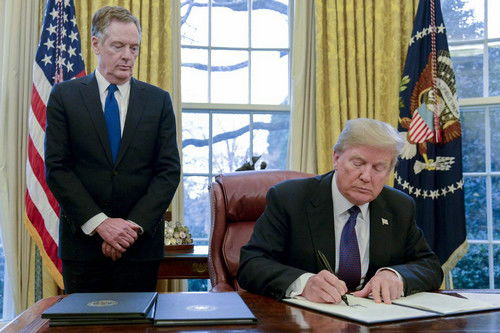 特朗普加征关税风波：日本紧急求豁免，全球贸易格局或生变