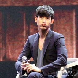 今天是金秀贤生日，粉丝们的狂欢与祝福