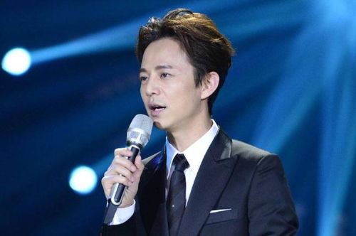 难哄导演为请何炅客串写了三页信：背后的故事与感动