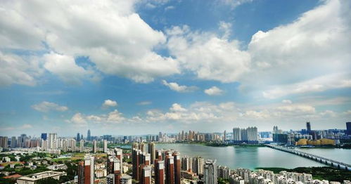 中国经济第十城之争，争的是什么？