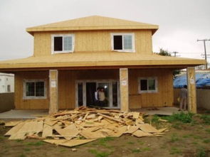 为什么美国大多数是木质房屋？