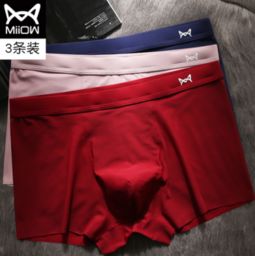 胖东来红内裤事件：品牌方的危机公关与线上转型