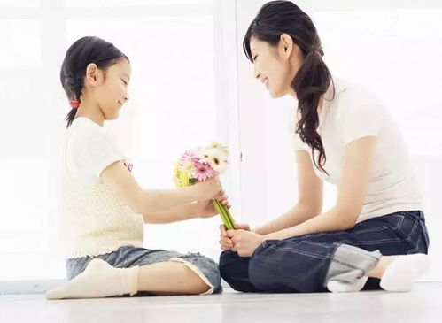 女儿分手后妈妈谎称丈夫病亡拒还款：家庭矛盾背后的真相