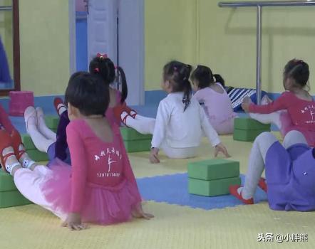 5岁女孩学舞受伤诊断为脊髓空洞症：舞蹈背后的隐忧