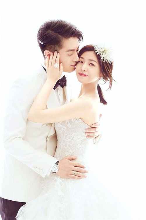 陈晓与陈妍希的婚姻落幕：从甜蜜到分道扬镳，我们该如何看待？