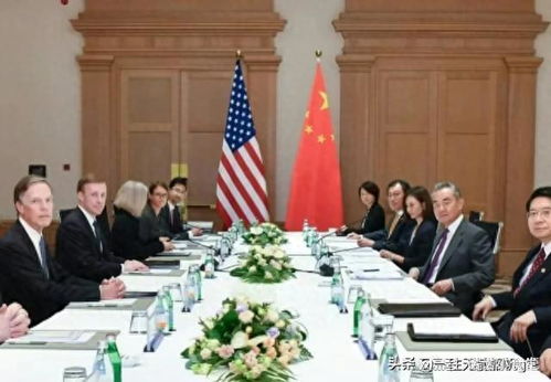 中俄美关系新篇章：从会晤到合作的深度解读