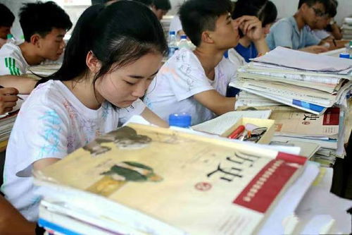 2025年高考时间确定！6月7日正式开考，考生们准备好了吗？