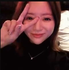 揭秘最具争议的捞女：韦雪年入9亿背后的故事