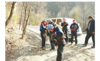 鳌太线失联10天亲历者：铺树叶裸睡一晚，把牙膏当糖吃