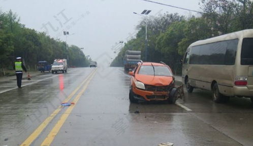 女子十字路口被撞惨烈：4根肋骨断裂，脾脏切除，8年未破案！