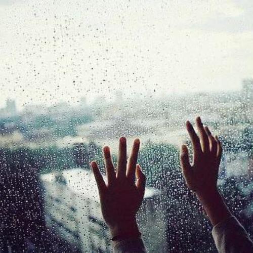 冬日里的斑驳角落：一个关于时光与自我的故事