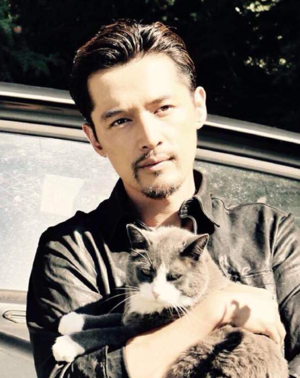 胡歌肺癌住院？真相大揭秘！