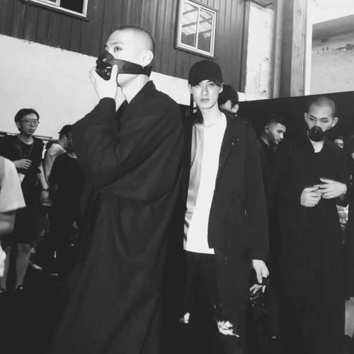 微博热搜热议：孙丞潇与于佩尔搭戏，背后的故事竟是这样！