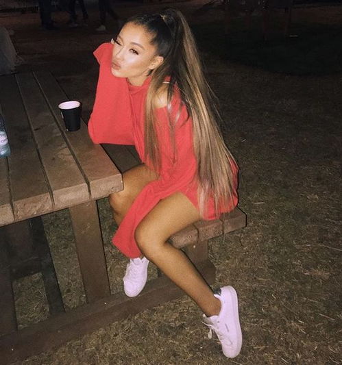 网友晒A妹照片：瘦到认不出，背后的故事令人深思