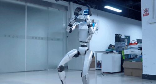宇树科技王兴兴晒机器人跳舞实拍：人形机器人的未来已来！