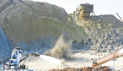 泽连斯基与美国矿产协议之争：一场利益的博弈