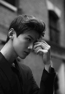 白敬亭舞台事件背后：一场关于C位的争议