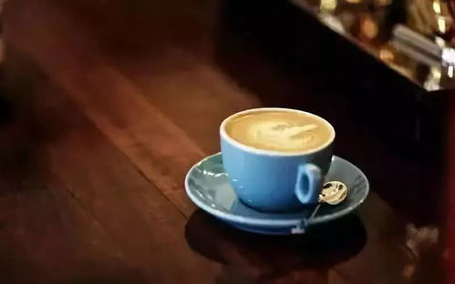 一杯咖啡，一段暖心的邂逅