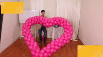 新郎家人用上万个气球布置新房，婚礼现场浪漫又温馨