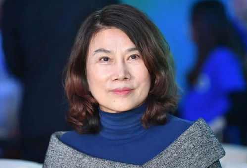 董明珠的管理哲学：半夜发通知背后的企业文化