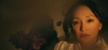 女子私密照疑被前男友制成卡片传播：一场隐私噩梦的开始