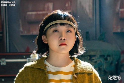 李嘉琦的演技之路：从直播间到舞台，他能否打破质疑？