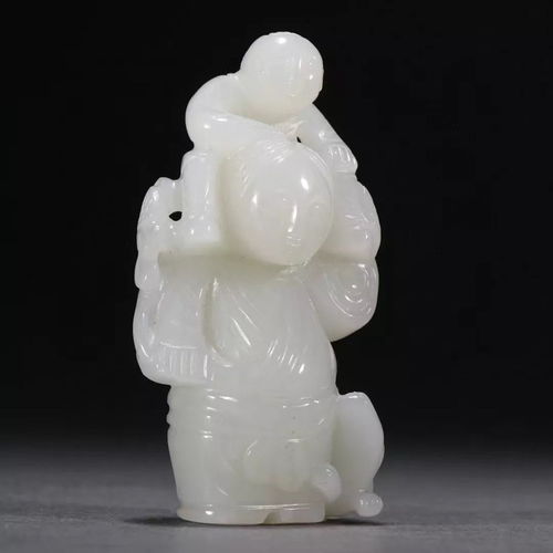 探秘古人用玉雕刻技艺：逆时针旋转背后的匠心