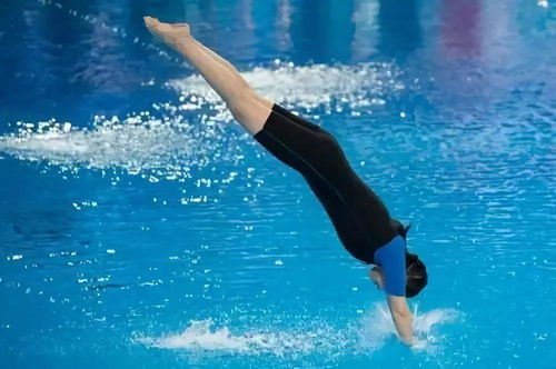 女子带女婴跳江事件背后的真相：当地通报还原事发经过