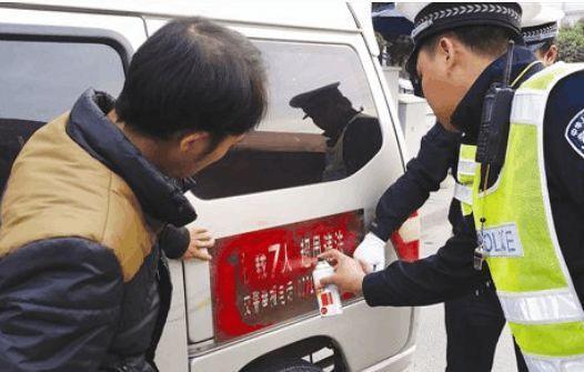 辽宁铁岭私家车冲进医院事件：目击者的震撼回忆