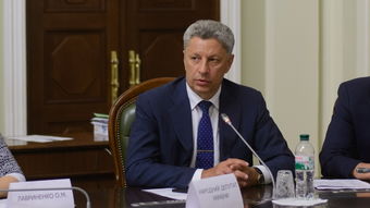 民调显示泽连斯基支持率上升8个百分点：背后的故事