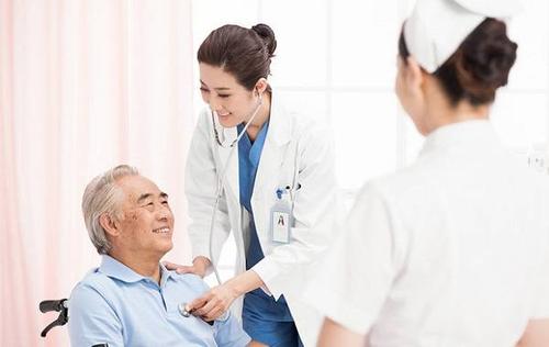 当AI介入医疗：医生自嘲“天塌了”，DeepSeek真的对了吗？