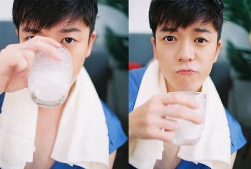 王栎鑫的紫纱情缘：真诚与趣味交织的音乐人