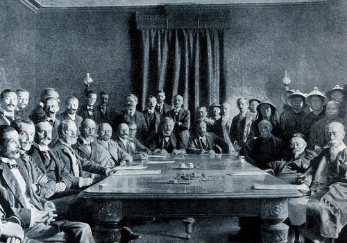 历史回眸：新中国成立后，毛泽东如何坚决收回外国驻华兵营