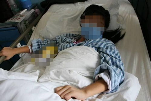 28岁抗癌博主小何的抗癌之路：从医学生到与病魔抗争的勇士