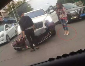 惊魂一刻：女司机进村送货被强索5000元过路费