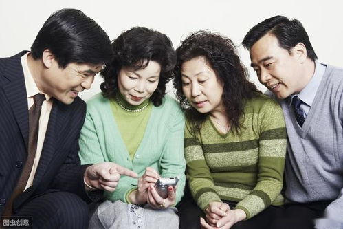 年龄不是阻碍！52岁女子跳“断头舞”走红，肩颈灵活仿佛开了特效